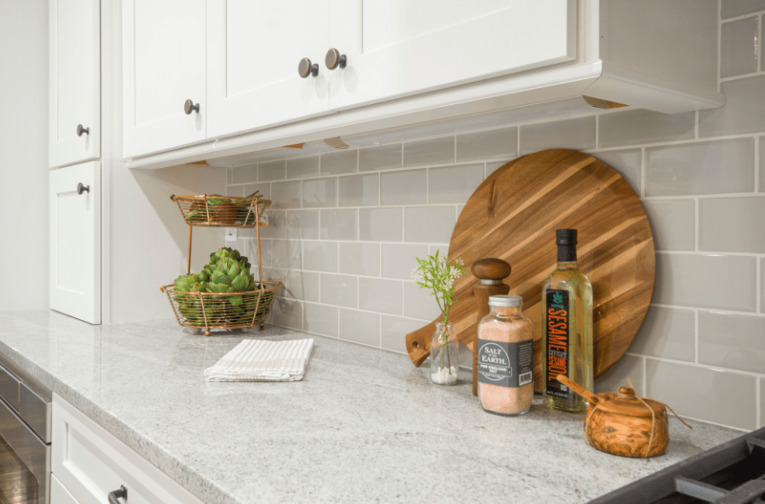 Dos-Pro's Guide to Maintaining a Sparkling Kitchen: Top Cleaning Tips and Tricks
